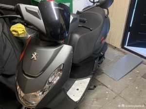 Peugot Kisbee scooter te koop