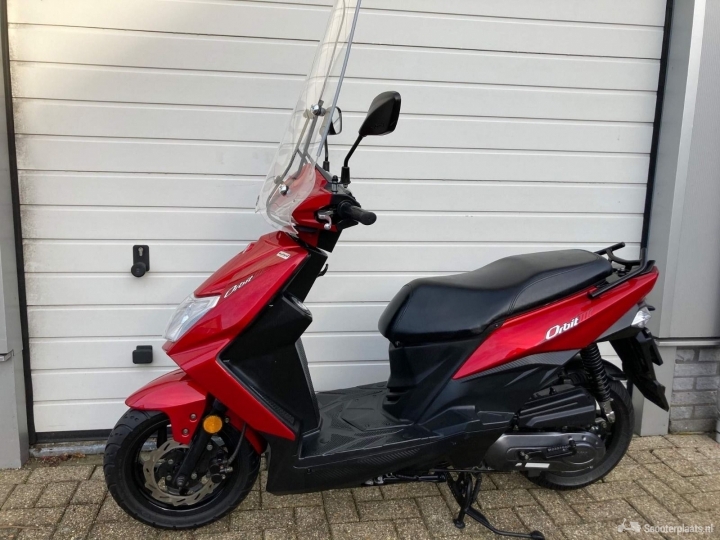 Sym Orbit rood