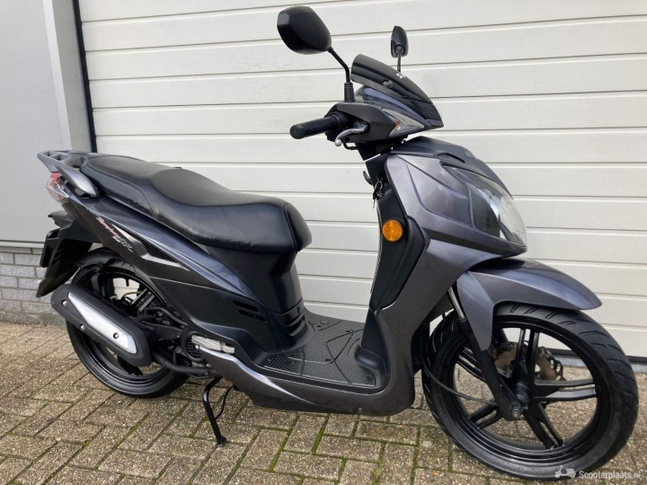 Sym Symphony SR tweedehands snorscooter - Scooterplaats