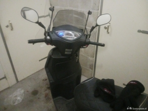 Kymco People S matzwart