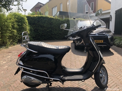 Vespa S zwart