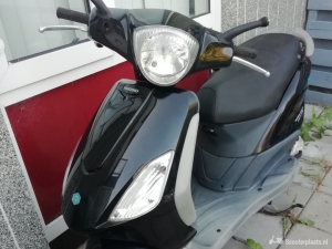 Piaggio Fly zwart