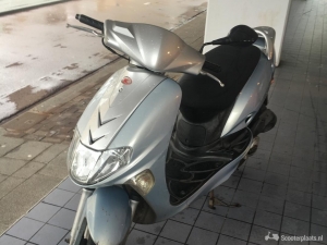 Kymco Vitality zilver