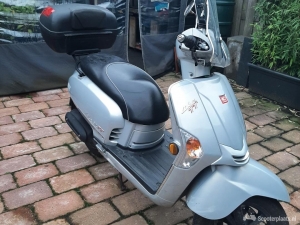 Kymco Like Retro zilver