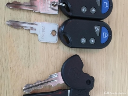 Piaggio Zip wit