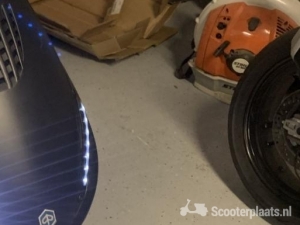 Piaggio Zip Snor 