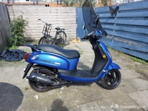 Scooter word verkocht door overlijden 