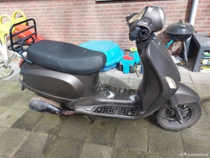 Scooter voor onderdelen 