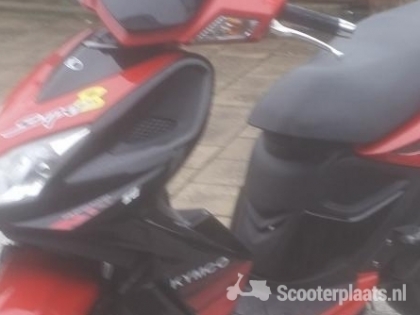 Kymco super 8 50cc 4 takt geel kenteken uitstekend