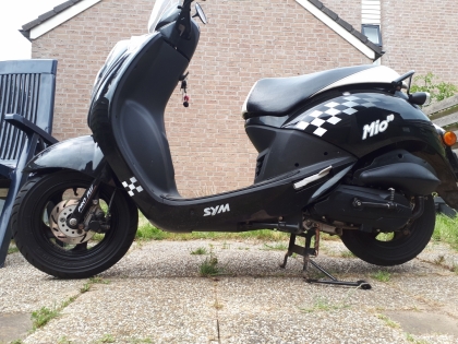 Sym Mio zwart