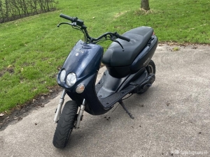 Yamaha NeoS blauw