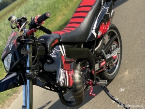 Derbi Senda DRD Racing zwart