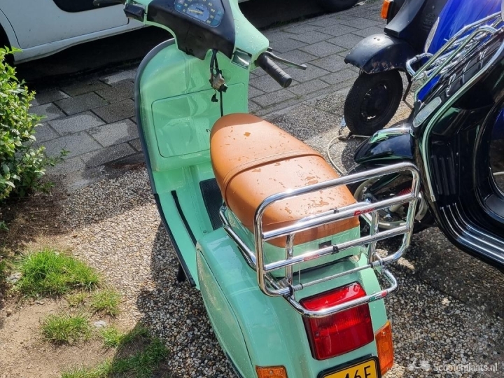Te koop Vespa PK50 XL - Scooterplaats