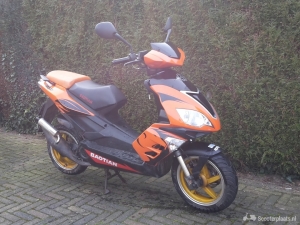 mooie nette scooter