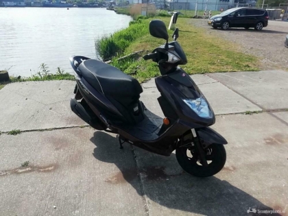 Kymco VP50 zwart