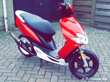 Yamaha Jog rood