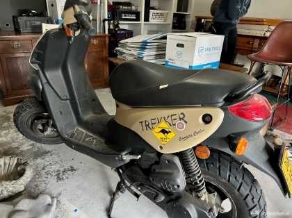 Peugeot Trekker 45km scooter