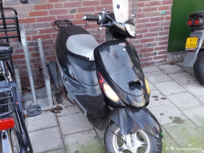 Boatian Speedy Snorscooter 100euro (start niet)