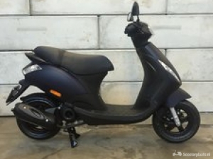 Piaggio Zip blauw