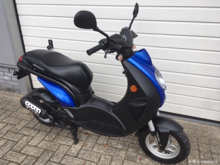 Peugeot Ludix Snorscooter - Scooterplaats