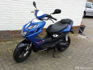 Yamaha aerox R 2014