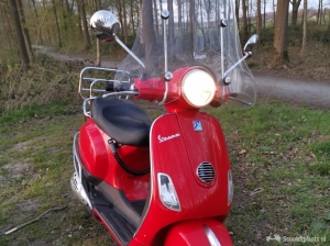 Vespa LX 50 rood