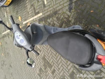 Piaggio Fly zwart