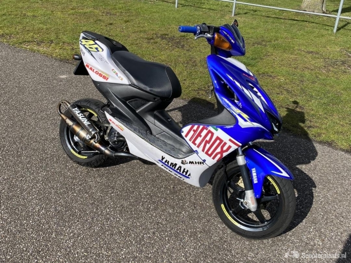 Yamaha Aerox, Valentino Rossi 46 - Scooterplaats