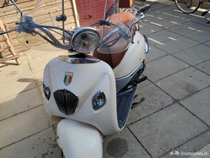 Pronto scooter 2012
