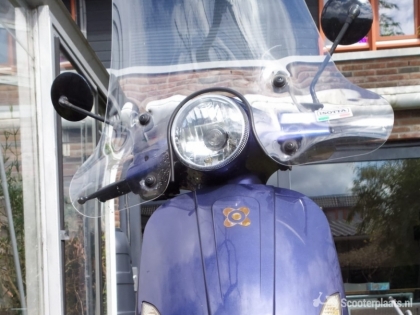 AGM VX50 blauw