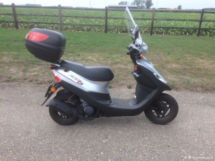 Sym FT05W bromscooter, bj 2011, MOET WEG!