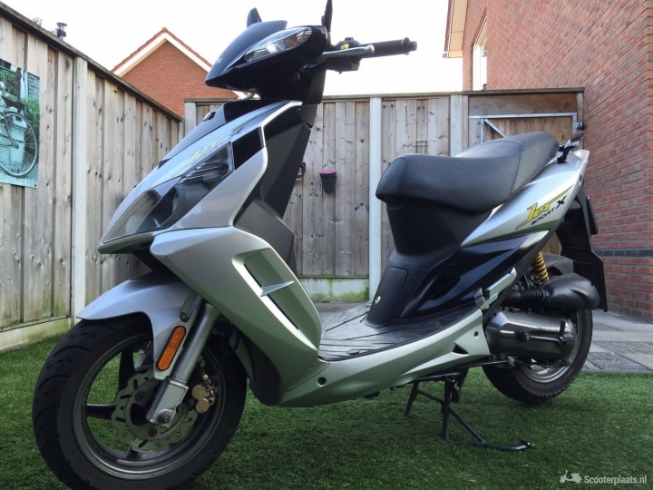 Sym Jet X Sport - Scooterplaats