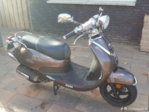 Sym Allo bruin