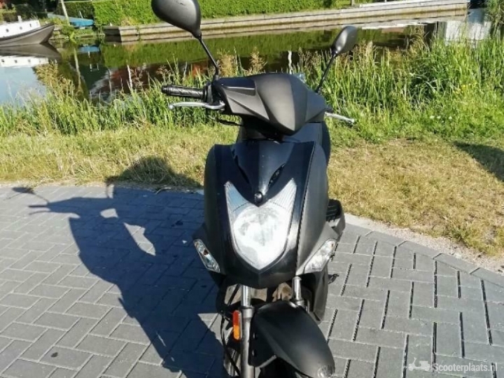 TOPPER:Kymco agility | 2011 | 45km |slechts 17.853 - Scooterplaats