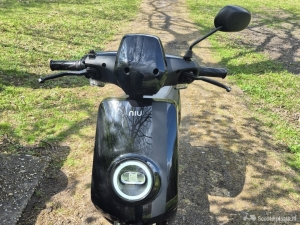 Niu Overig zwart