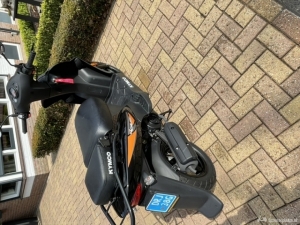 Kymco Agility zwart