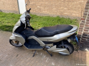 E scooter xinsilu 