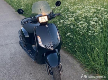 Btc Riva Sport full option ZELDZAAM
