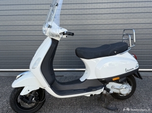 Vespa LX 50 wit