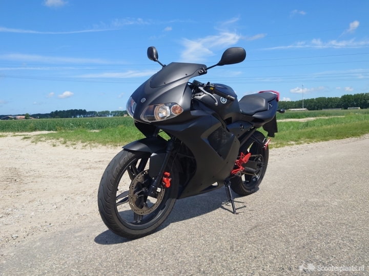 Yamaha Overig zwart