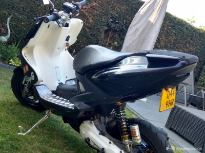 Yamaha Aerox 50cc 2009 met sportstuur - Scooterplaats