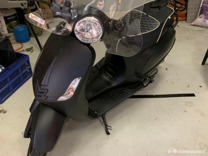 IVA Lux 50 Snorscooter