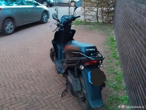 Kymco Agility zwart