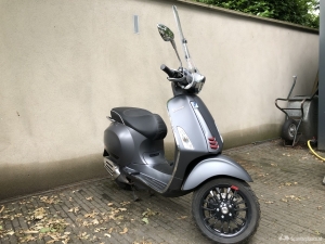 Vespa Sprint S grijs