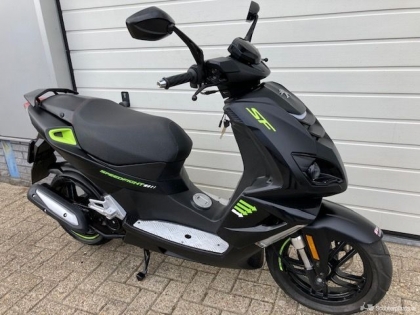 Peugeot Speedfight 4 Brom