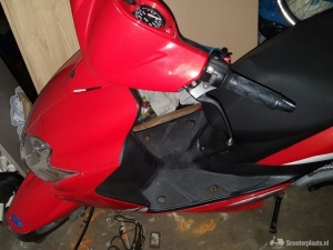 Yamaha Jog rood