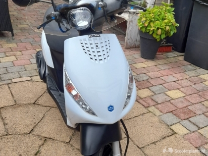 Piaggio Snorscooter Zip 50 4T 25 km