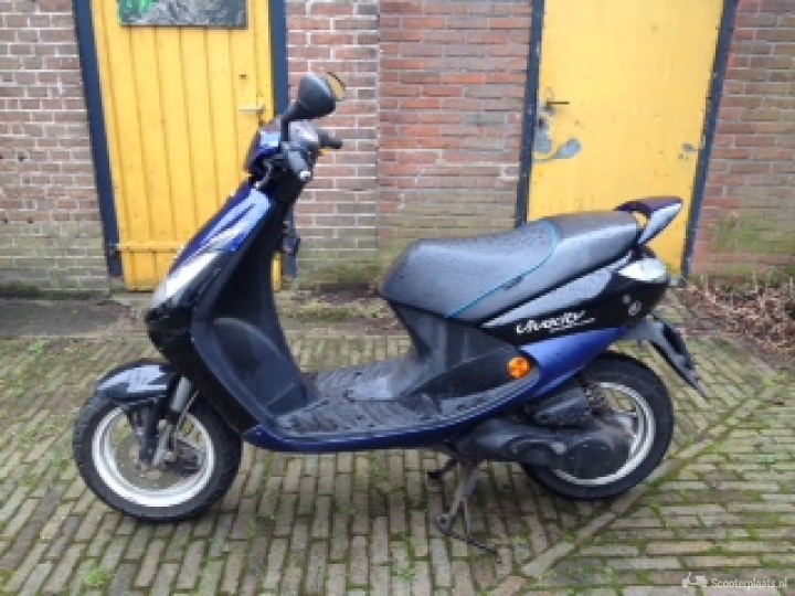 Peugeot vivacity sportline snor - Scooterplaats