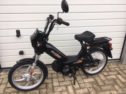 Tomos Quadro zwart