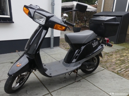 in goede staat verkerende snorscooter